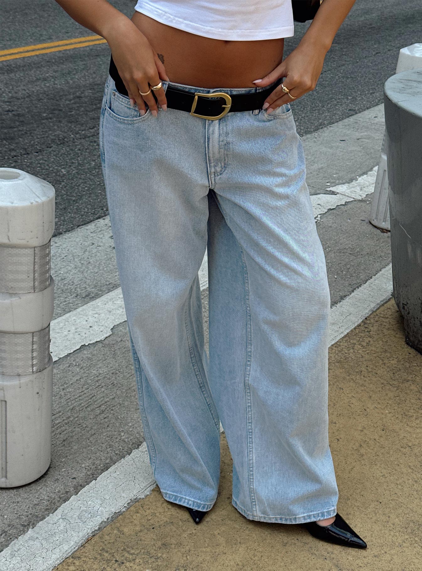 Ramos Low Rise Wide Leg Jeans Light Blue Wash Petite