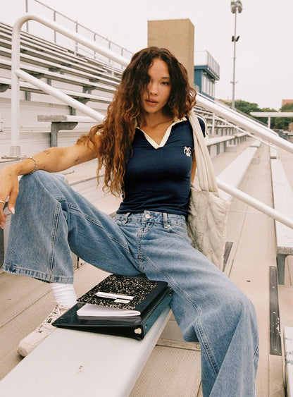 Serenitia Mid Rise Relaxed Jeans Light Wash Petite