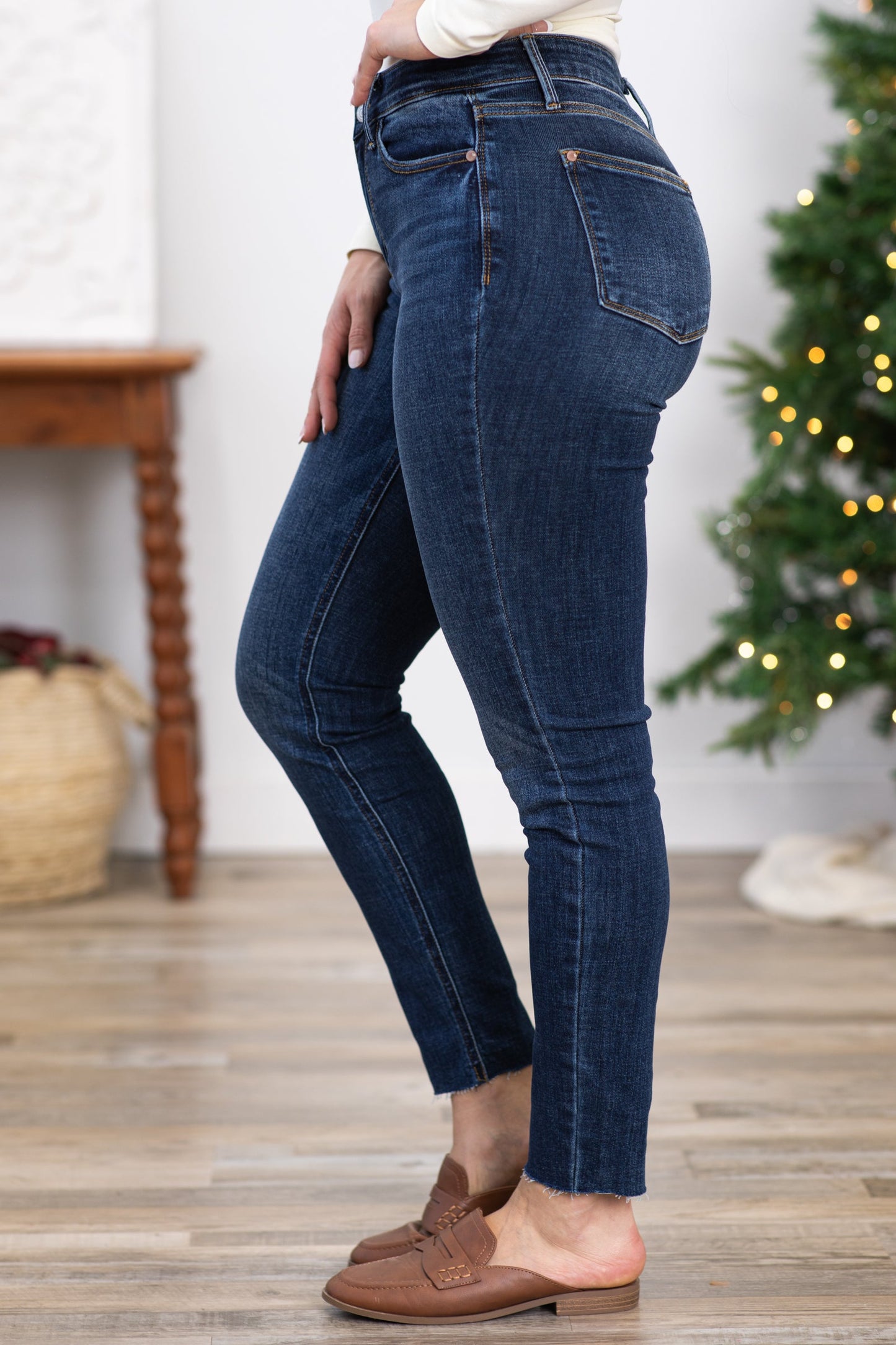 Judy Blue Vintage Dark Wash Skinny Jeans