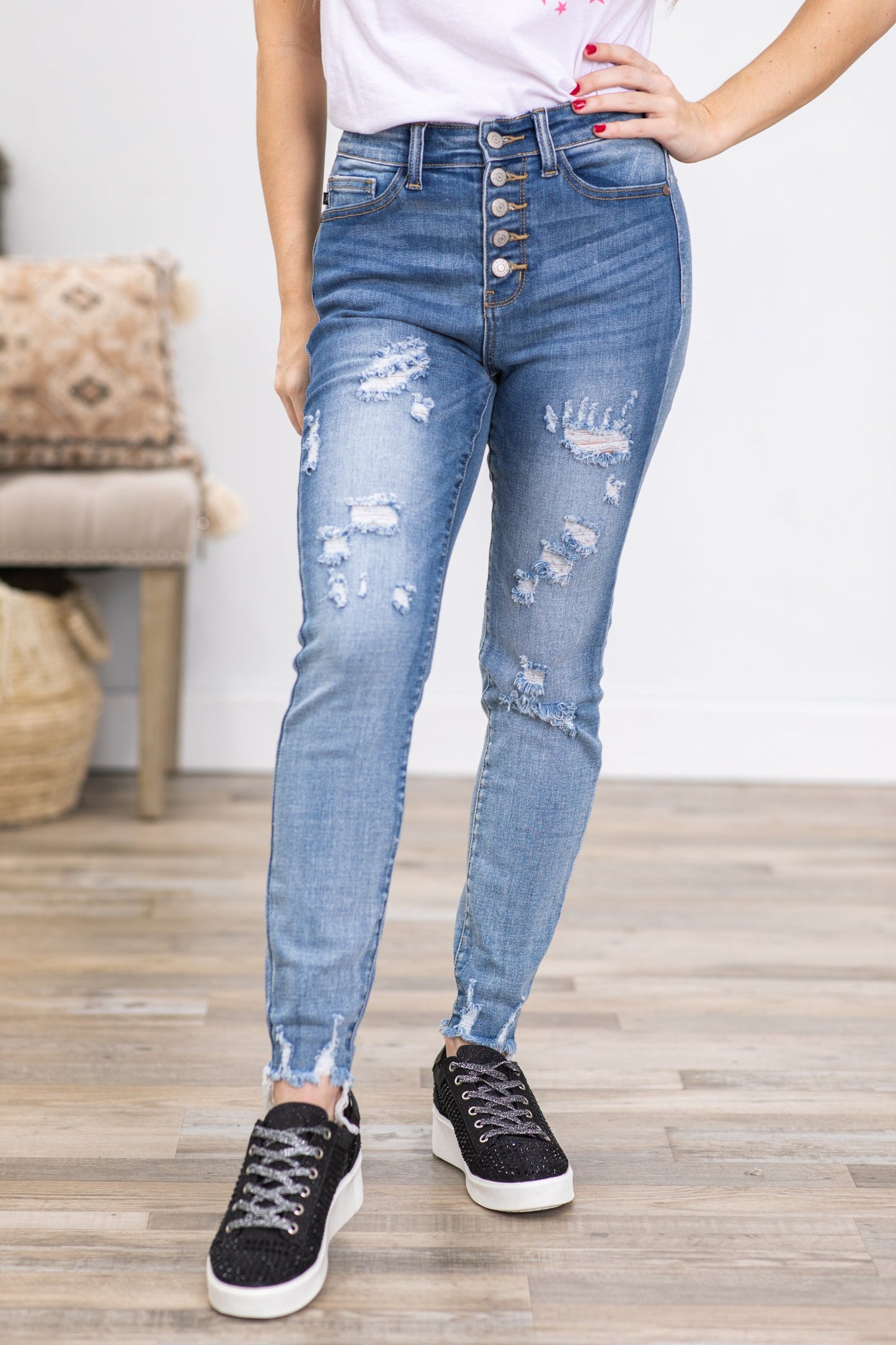 Judy Blue Button Fly Distressed Skinny Jeans