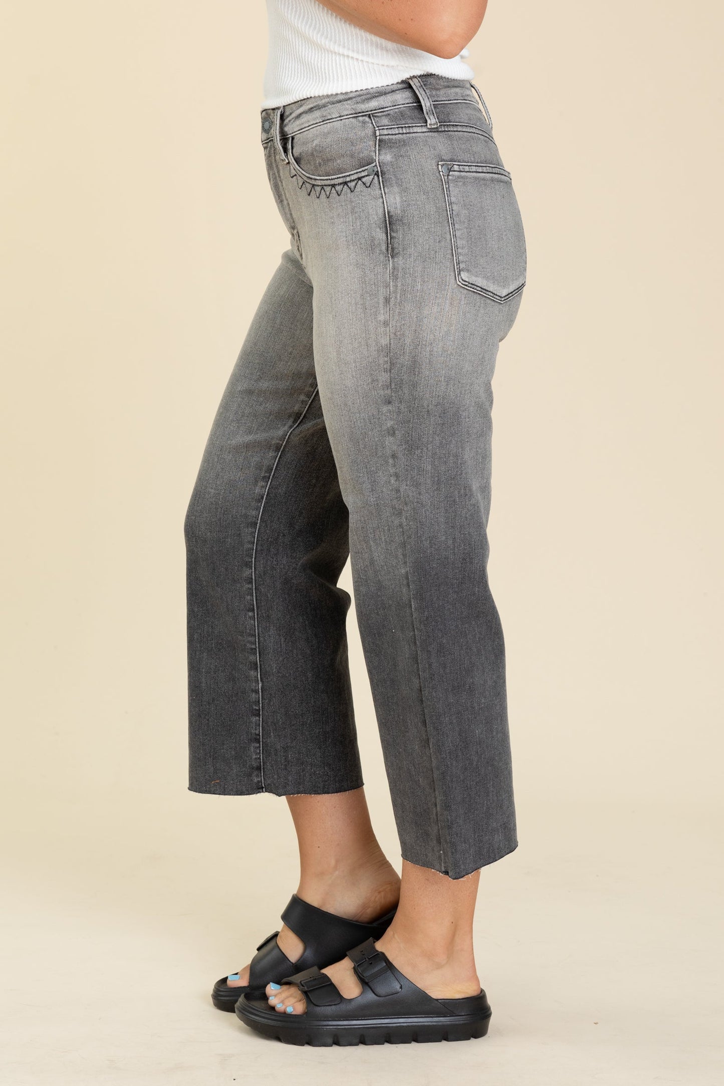 Judy Blue Grey Vintage Wash Crop Wide Jeans