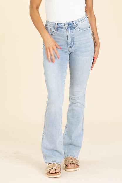 Judy Blue Light Wash 3 Inseam Bootcut Jeans