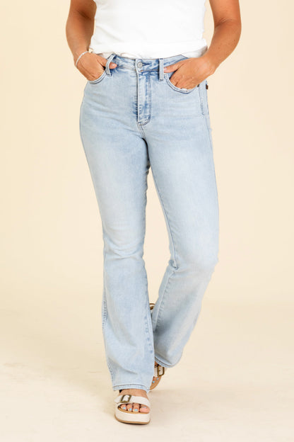 Judy Blue Light Wash 3 Inseam Bootcut Jeans