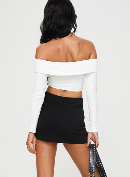 Ravyn Skort Black Petite